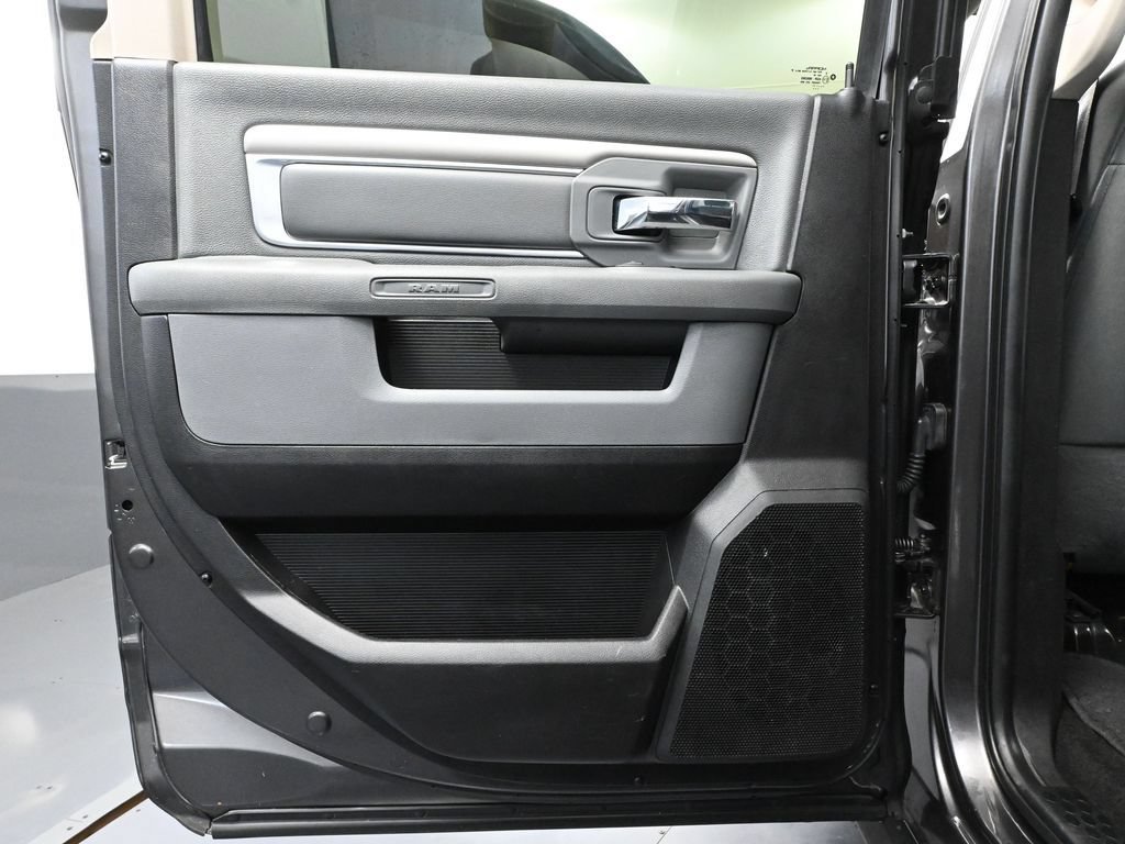 Used 2017 RAM 1500 Big Horn AWD/4WD image 28