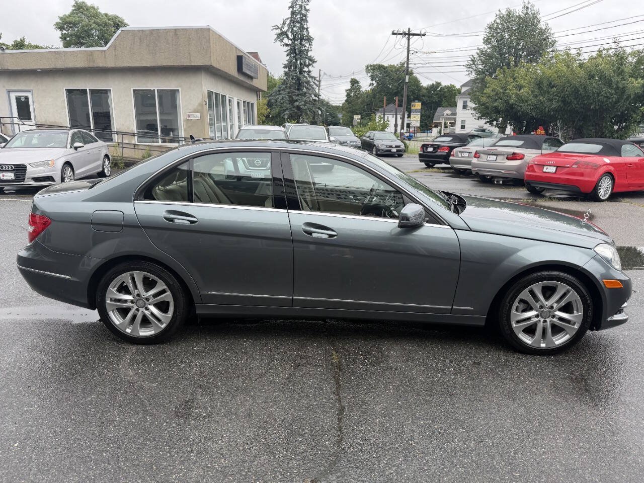 Used 2012 Mercedes-Benz C 300 4MATIC Sedan image 8