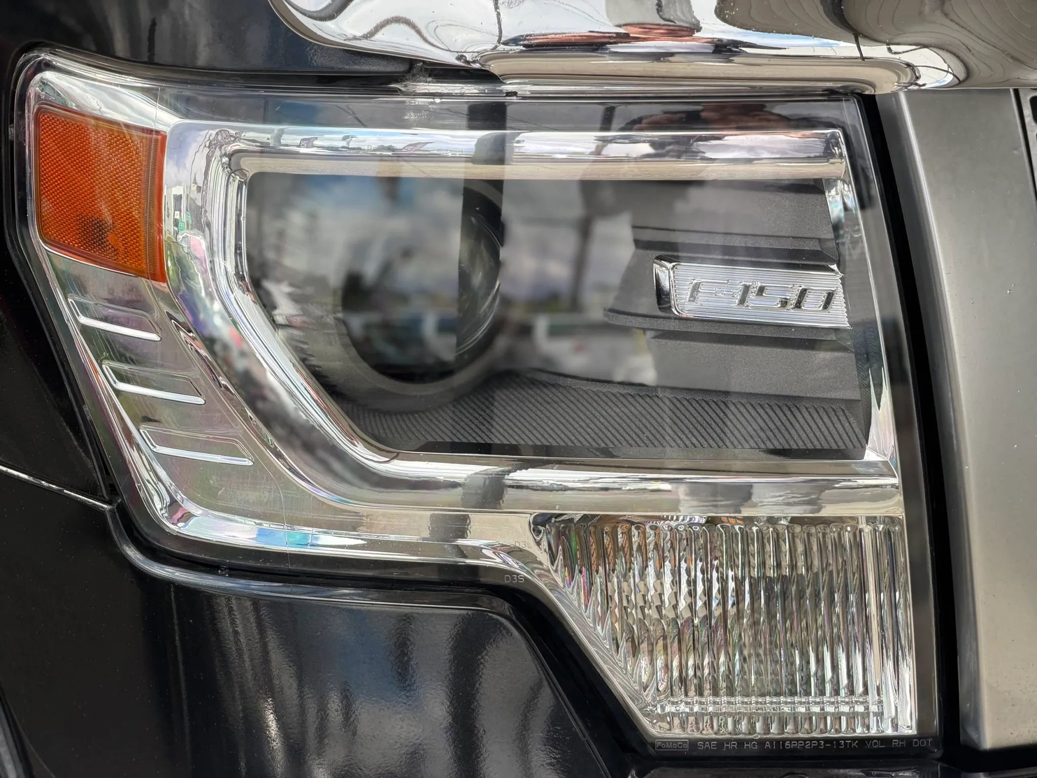 Used 2012 Ford F150 Platinum AWD/4WD image 9