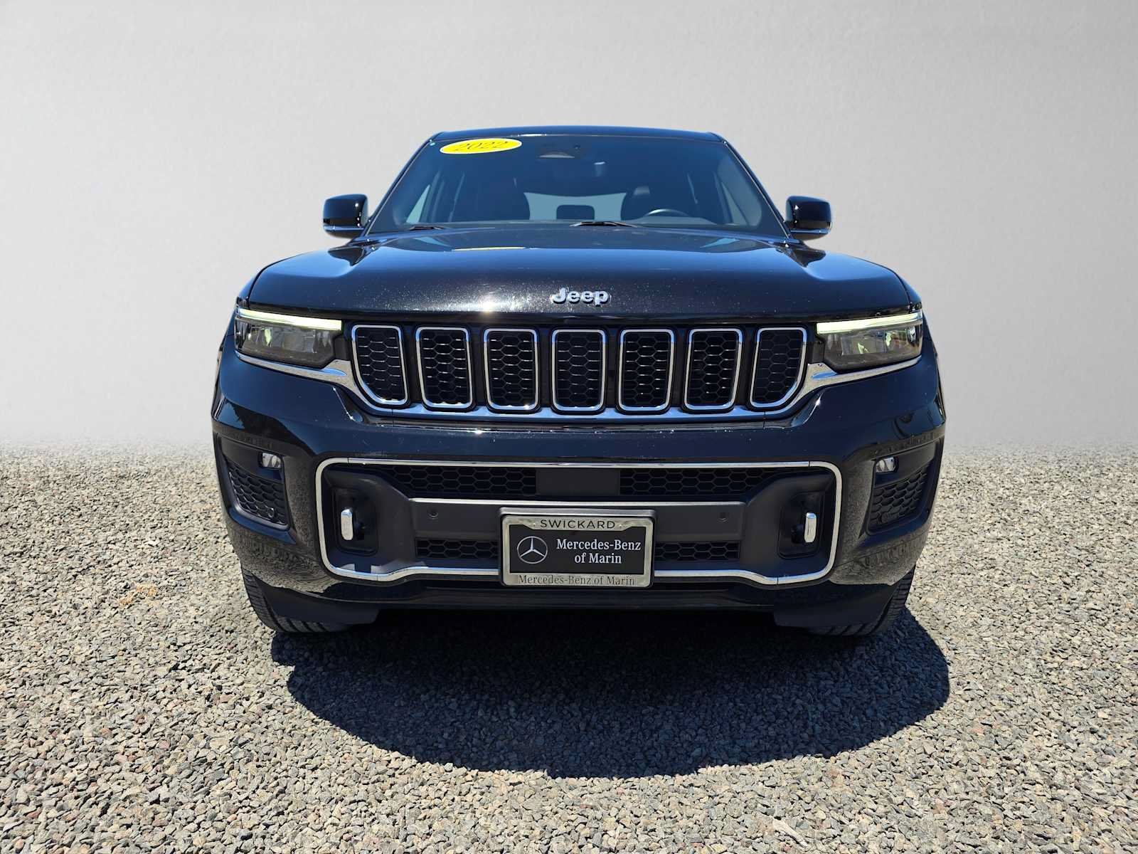 Used 2022 Jeep Grand Cherokee Overland w/ Luxury Tech Group IV AWD/4WD image 8