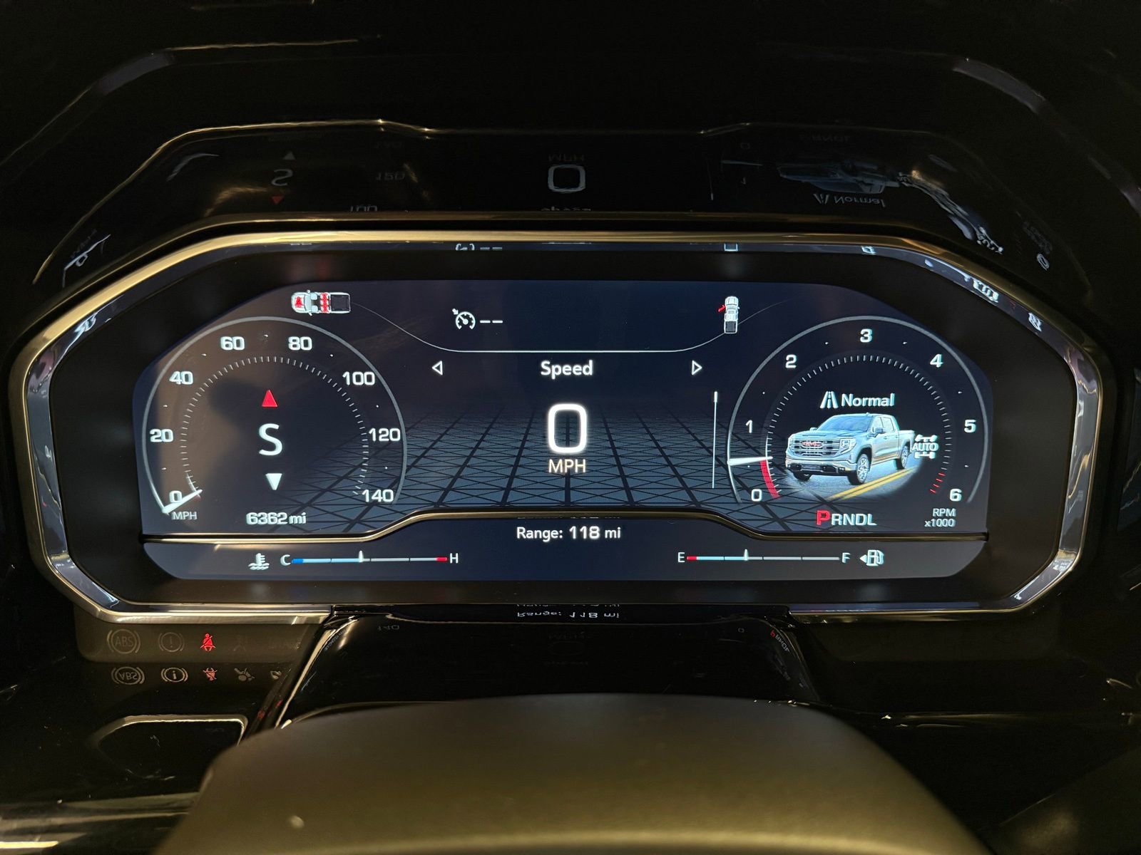 Used 2024 GMC Sierra 1500 SLE w/ Preferred Package image 13