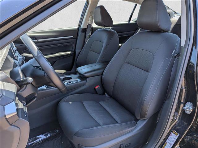 Used 2019 Nissan Altima 2.5 SV FWD image 16