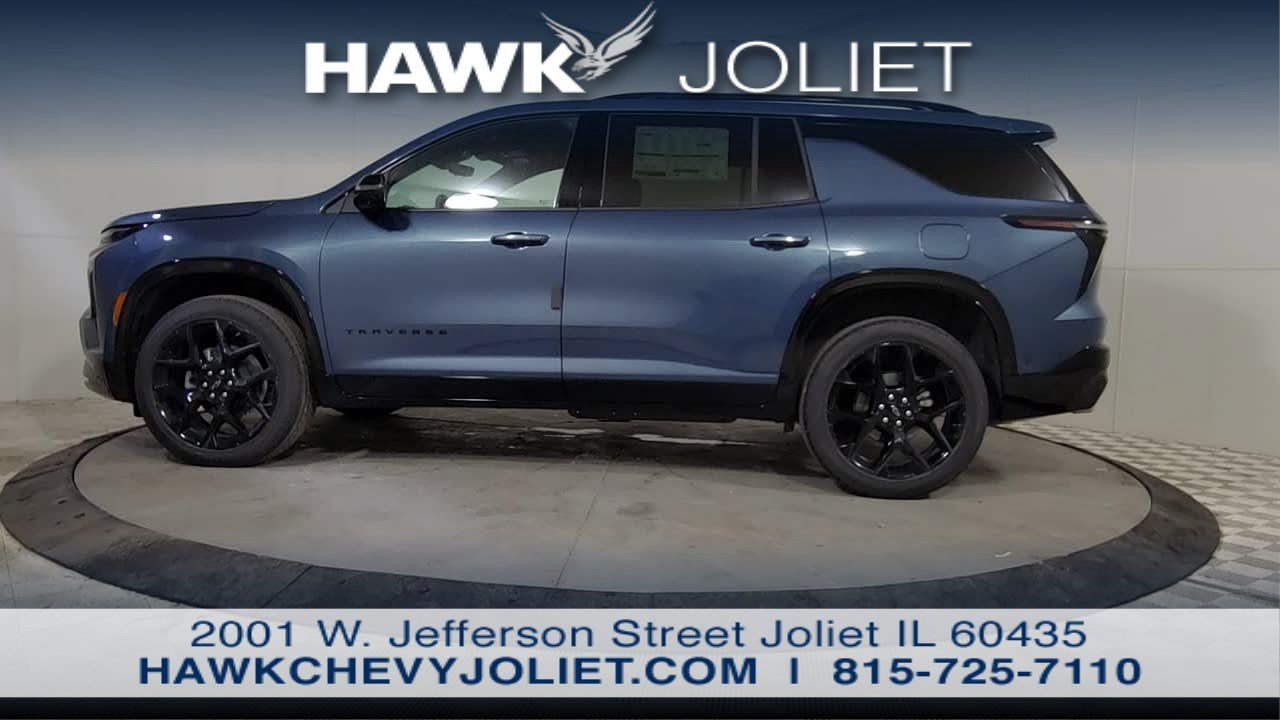 New 2026 Chevrolet Traverse RS w/ LPO, Floor Liner Package FWD image 5