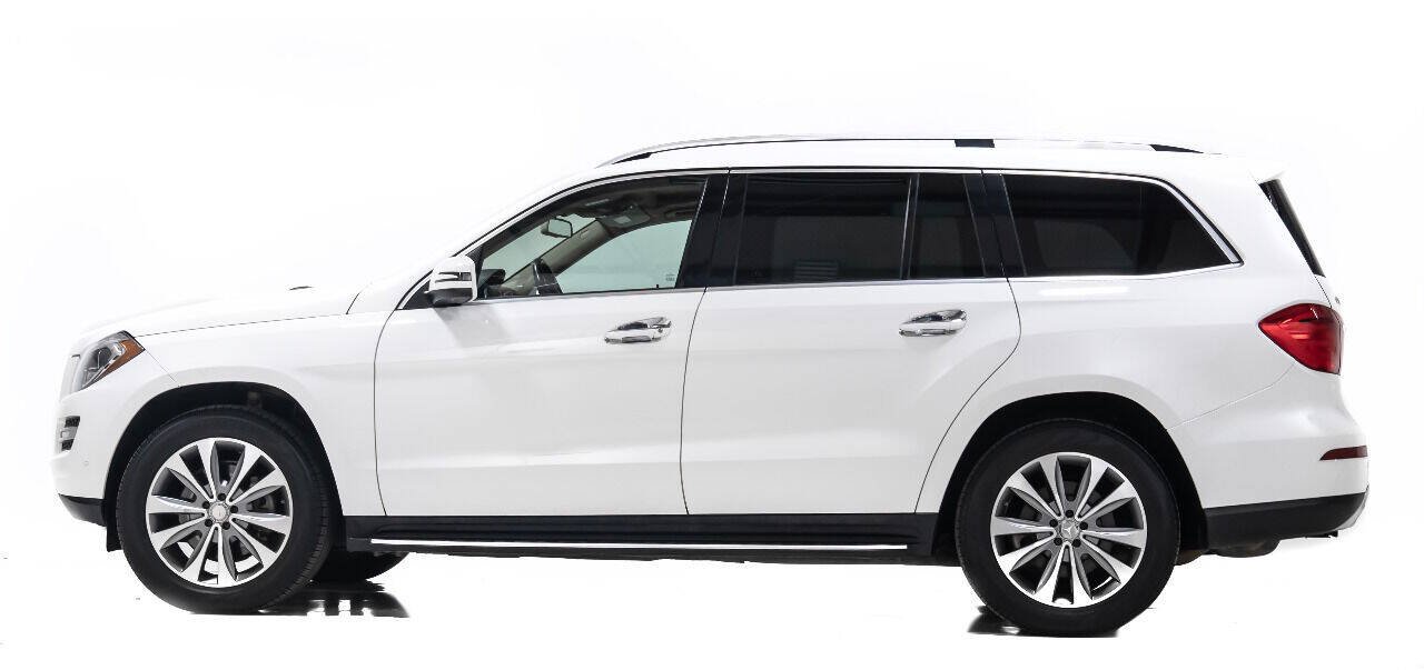 Used 2015 Mercedes-Benz GL 320 BlueTEC 4MATIC image 6