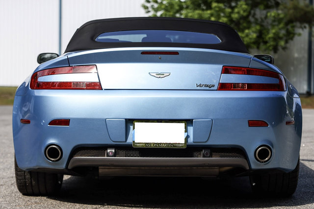 Used 2007 Aston Martin V8 Vantage Roadster RWD image 20
