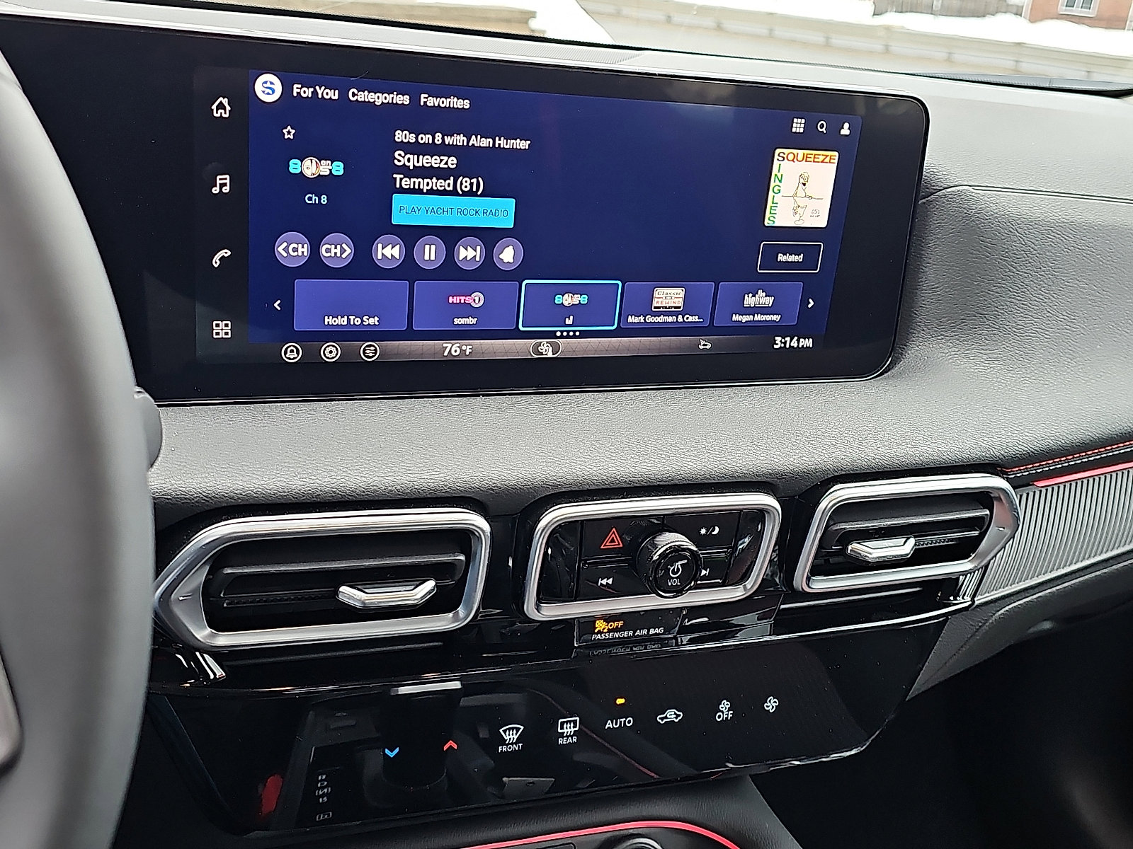 New 2026 Nissan Sentra SR w/ Floor Mat Package image 11