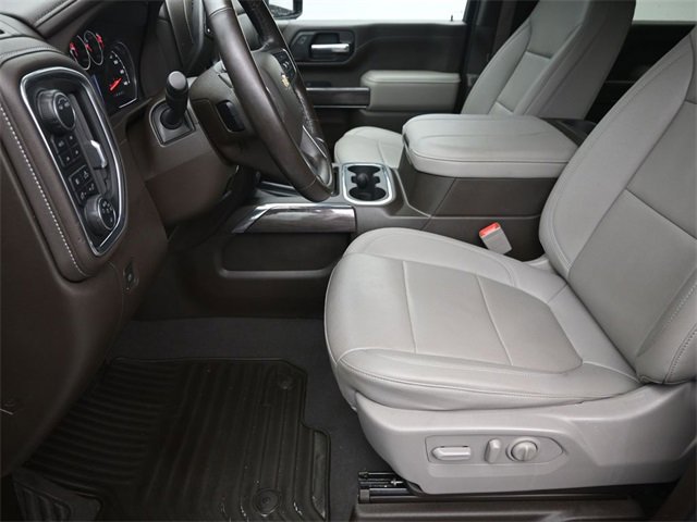 Used 2023 Chevrolet Silverado 3500 LTZ w/ LTZ Convenience Package image 16