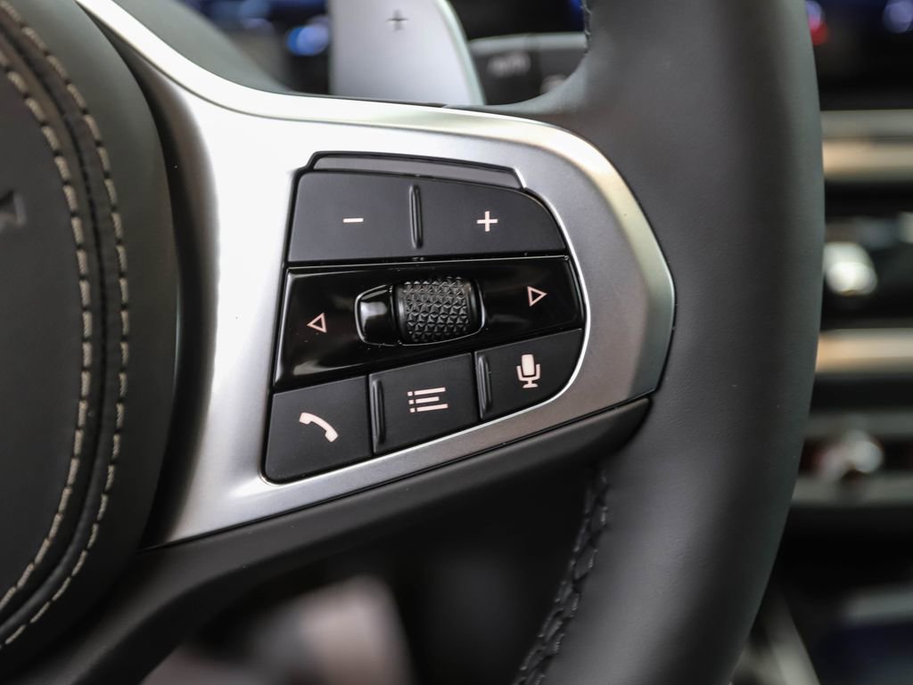 New 2026 BMW X7 xDrive40i image 13