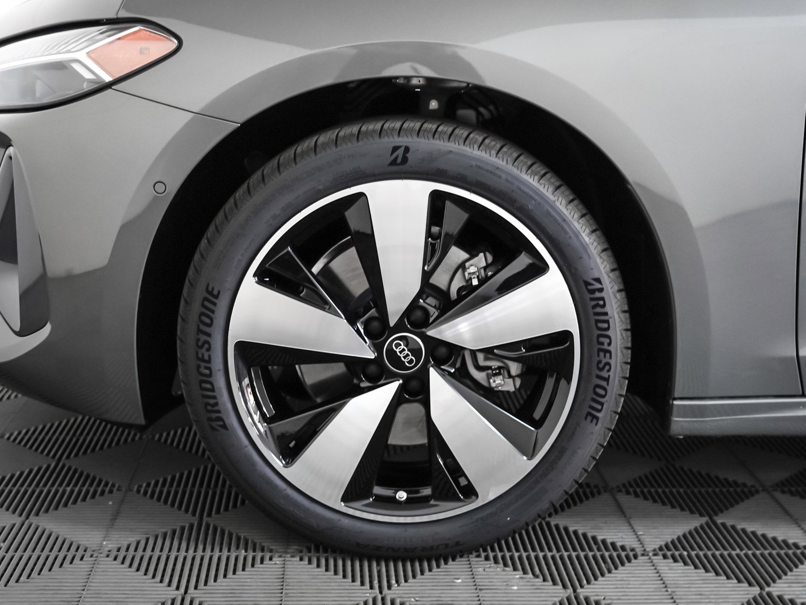 New 2025 Audi A5 2.0T Premium Plus AWD/4WD image 6