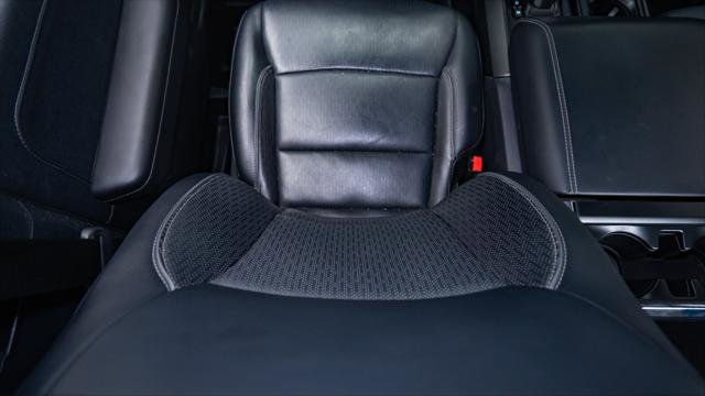 Used 2024 Ford F150 Lariat image 36