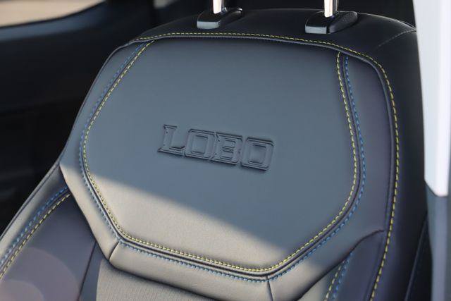 New 2026 Ford Maverick Lobo AWD/4WD image 11