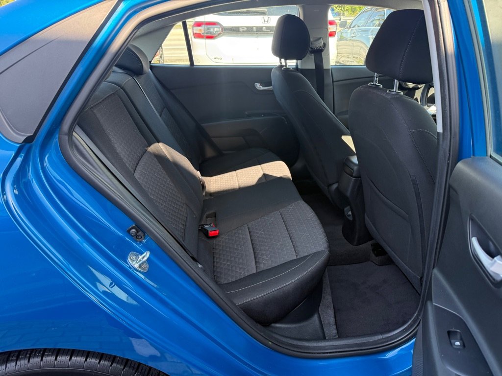Used 2022 Kia Rio S image 13