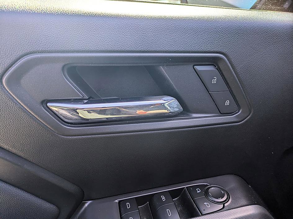 Used 2026 Chevrolet Colorado LT w/ LT Convenience Package image 14