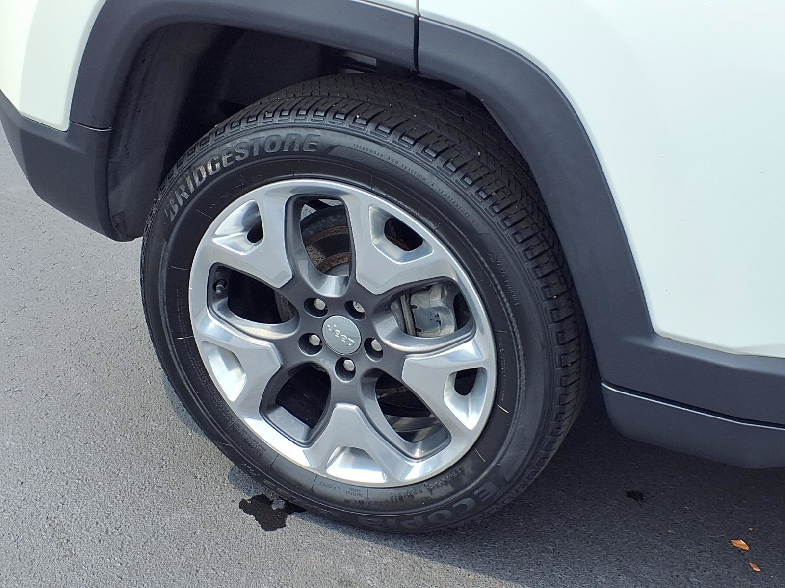 Used 2018 Jeep Compass Limited AWD/4WD image 24