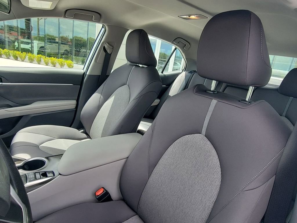 Used 2023 Toyota Camry LE AWD/4WD image 25