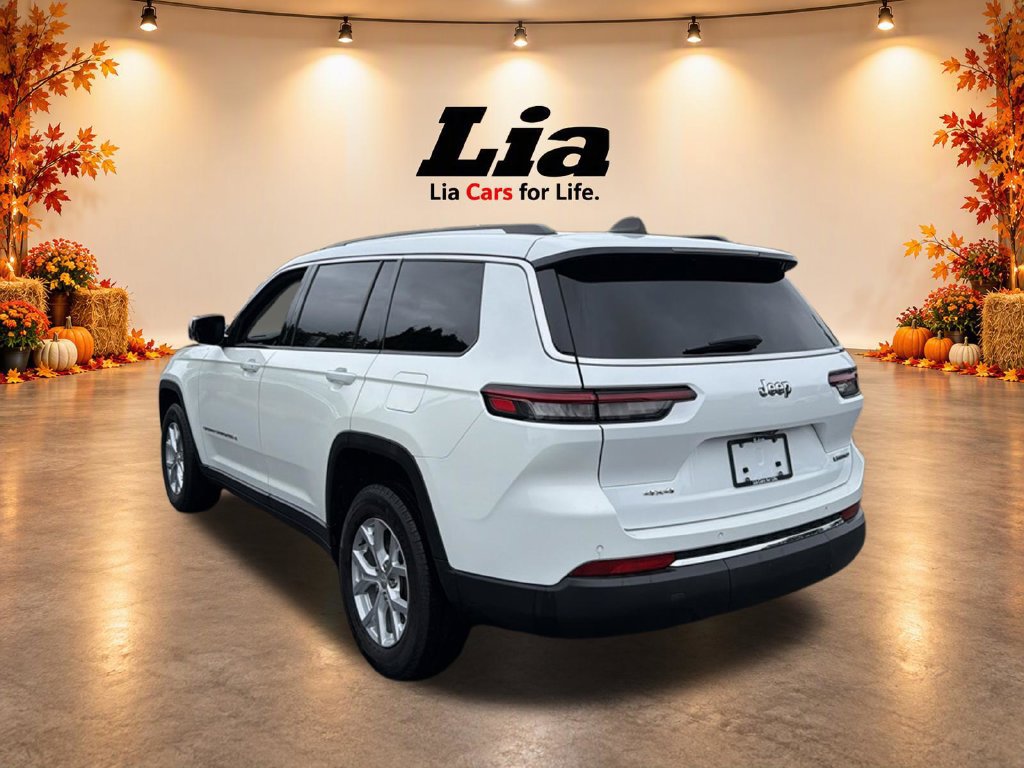 Used 2023 Jeep Grand Cherokee L Limited AWD/4WD image 6