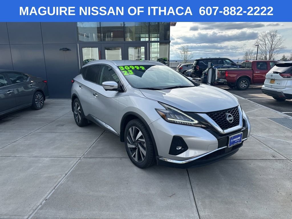 Used 2023 Nissan Murano SL AWD/4WD image 3