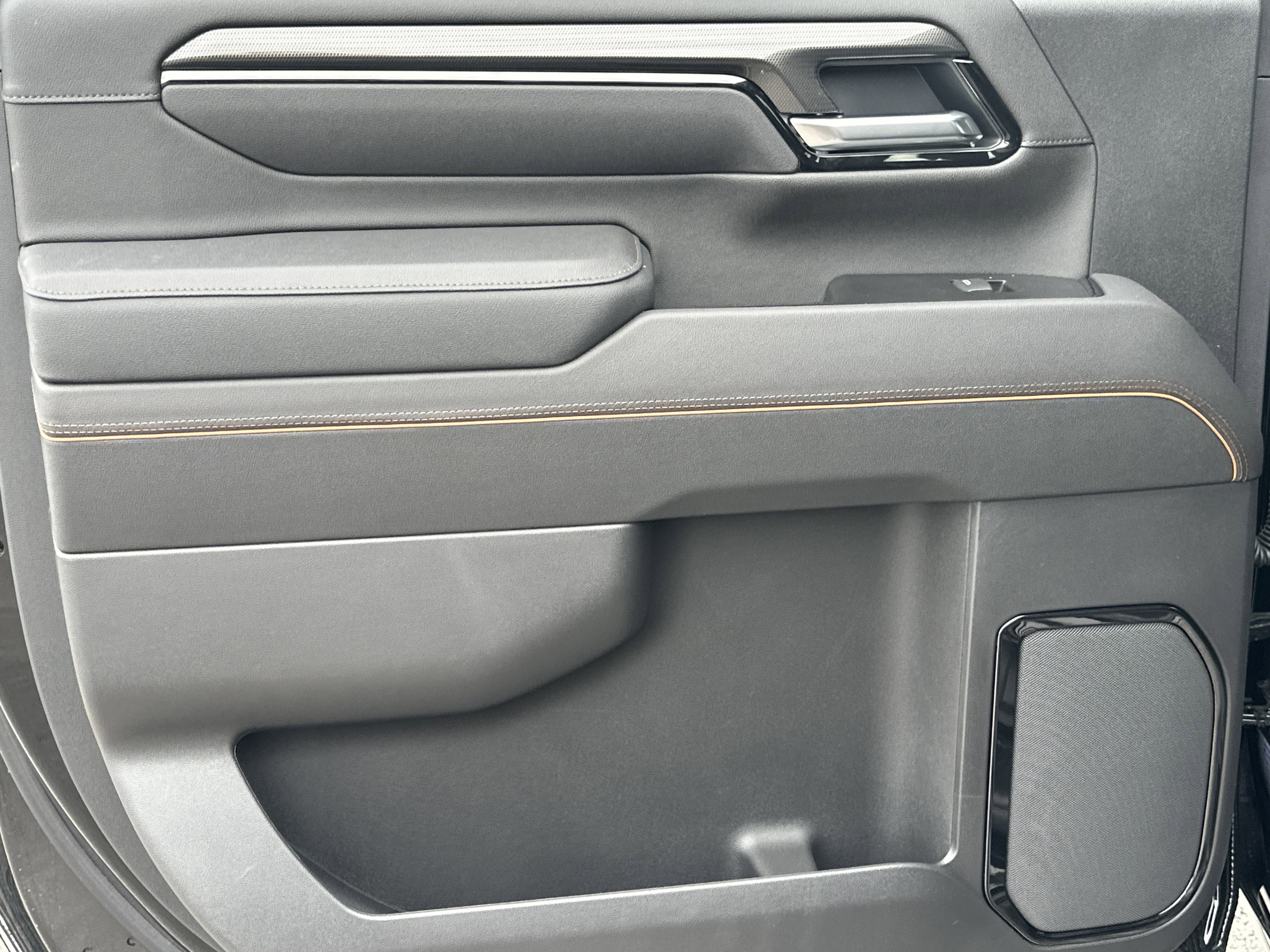 New 2026 GMC Sierra 2500 AT4 w/ AT4 Preferred Package image 21