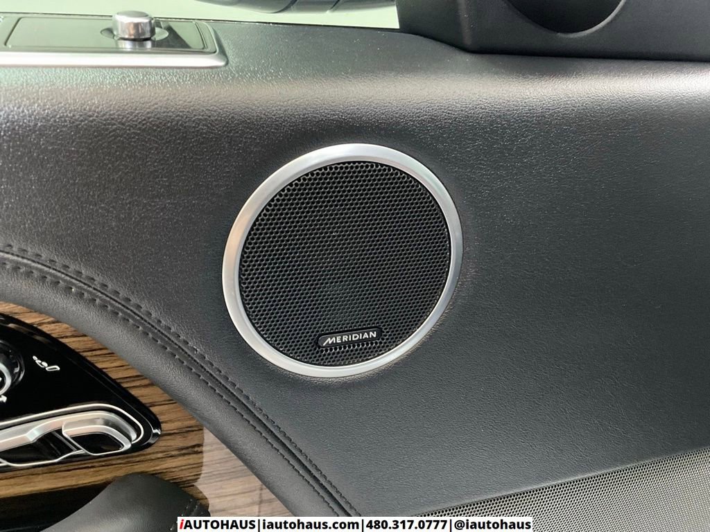 Used 2018 Land Rover Range Rover HSE image 36