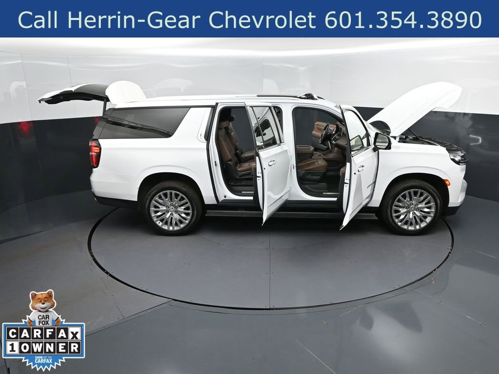 Used 2023 Chevrolet Suburban High Country image 53
