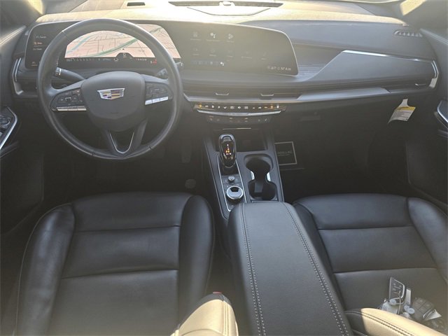 Used 2025 Cadillac XT4 Premium Luxury image 22