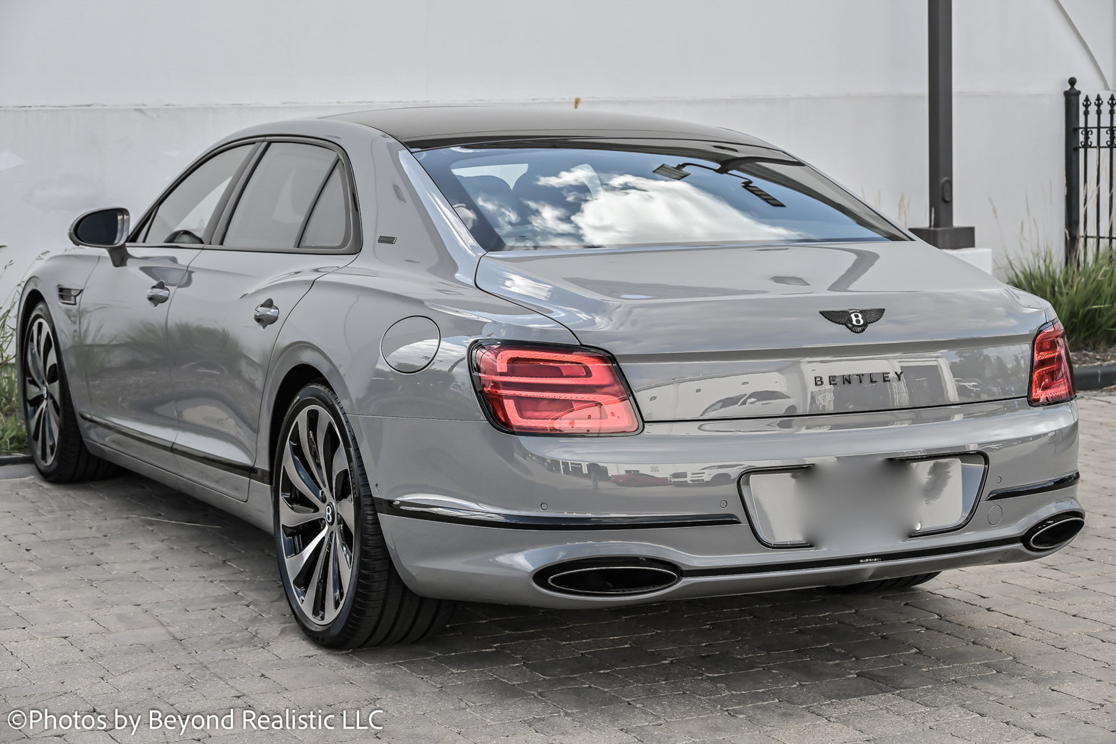 New 2025 Bentley Flying Spur Plug-In Hybrid AWD/4WD image 10