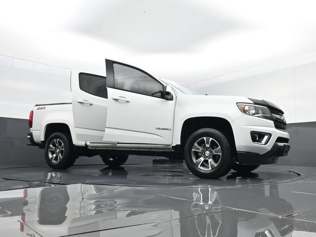 Used 2017 Chevrolet Colorado Z71 AWD/4WD image 31