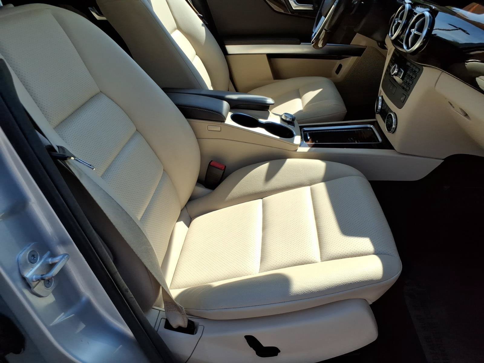 Used 2015 Mercedes-Benz GLK 250 BlueTEC 4MATIC image 24