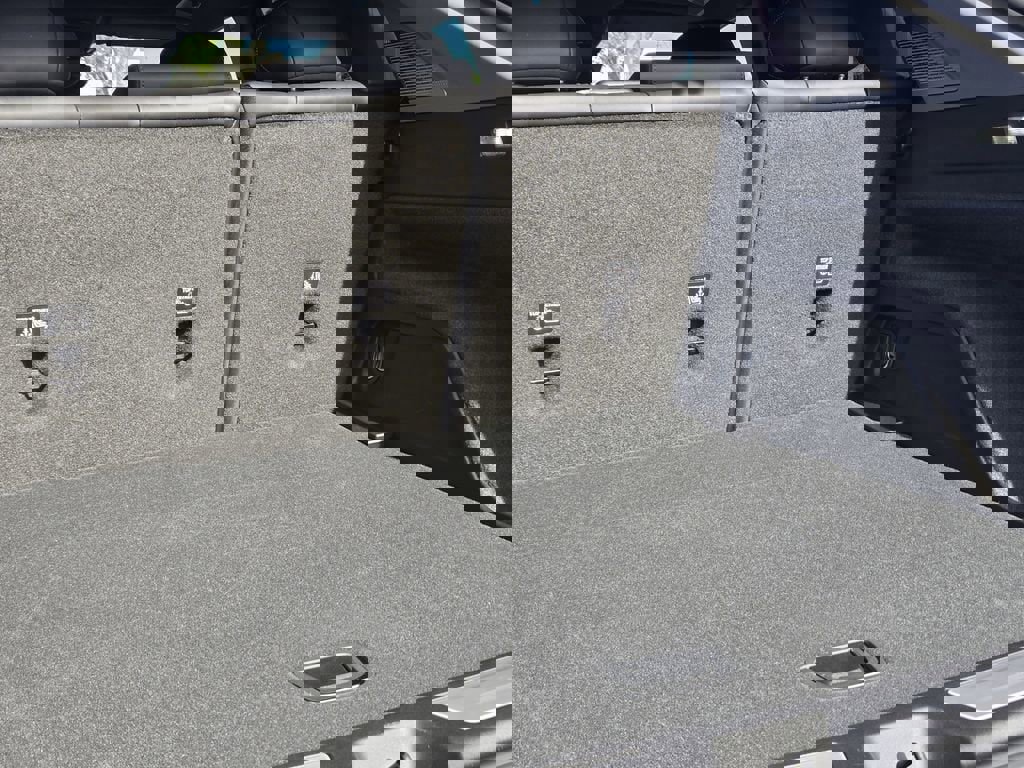 New 2026 Cadillac Optiq V w/ Magnus Launch Edition AWD/4WD image 20