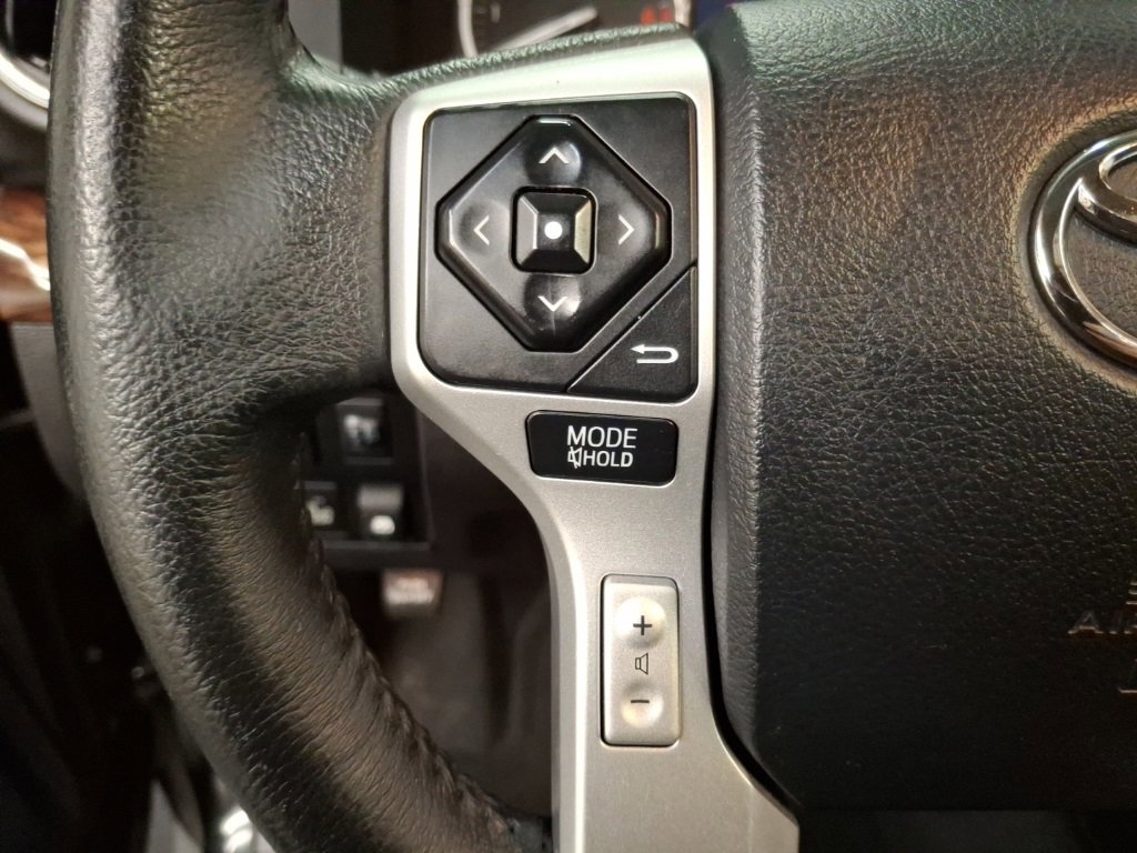 Used 2016 Toyota Tundra Limited image 19
