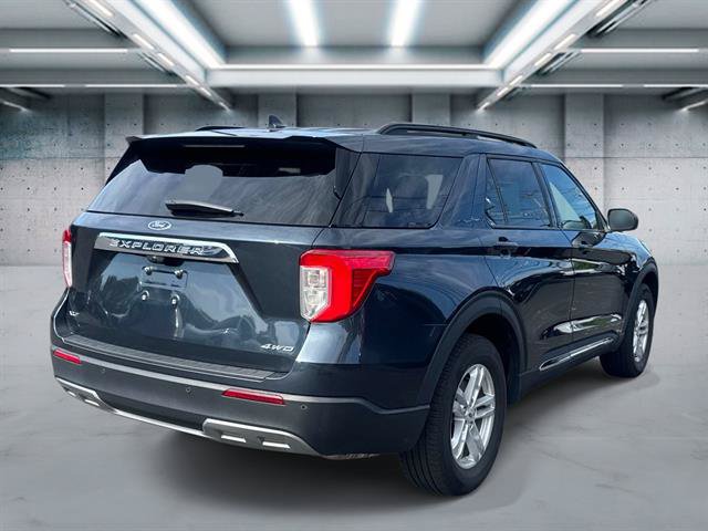 Used 2023 Ford Explorer XLT w/ Equipment Group 202A AWD/4WD image 25