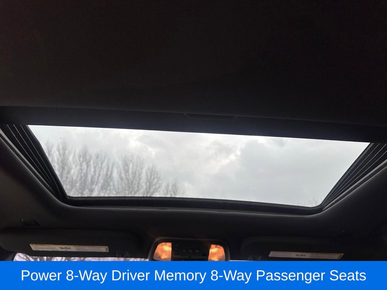 Used 2023 Dodge Durango R/T image 25