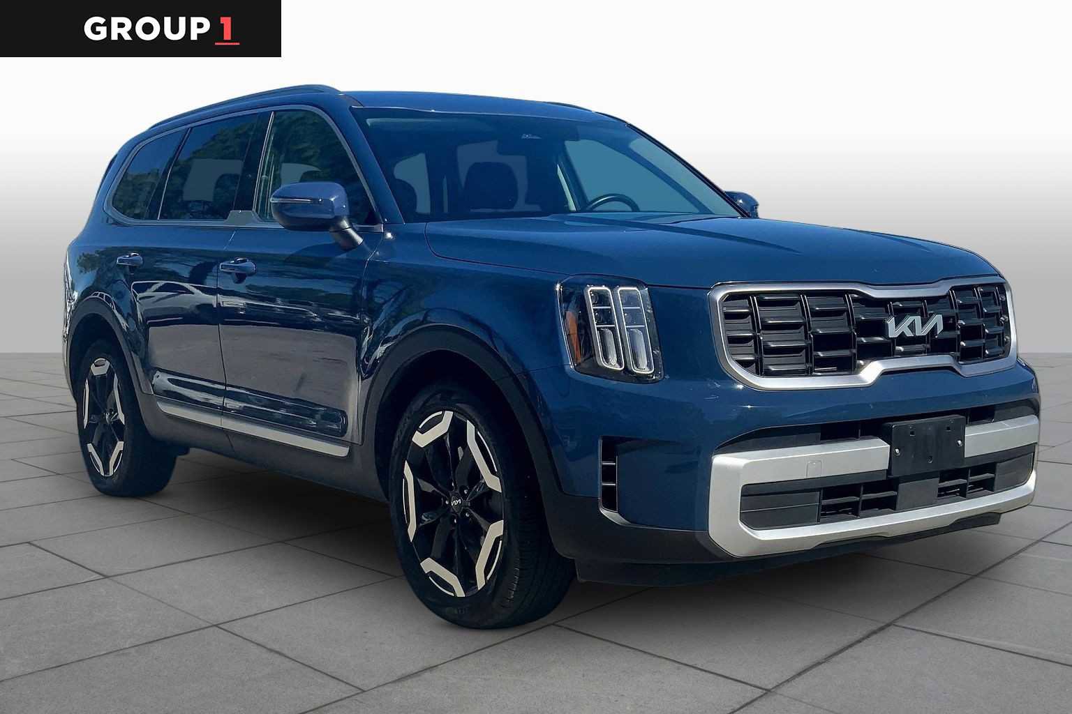 Used 2025 Kia Telluride S AWD/4WD image 1