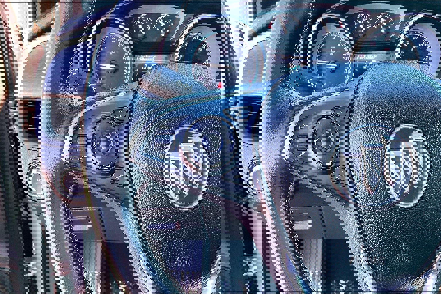 Used 2017 Buick Envision Preferred w/ LPO, Cargo Package image 12