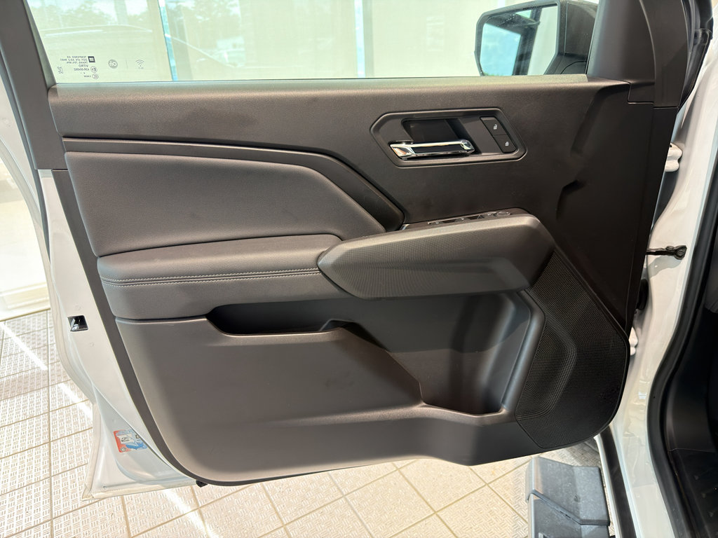 Used 2024 Chevrolet Colorado LT w/ LT Convenience Package II image 15