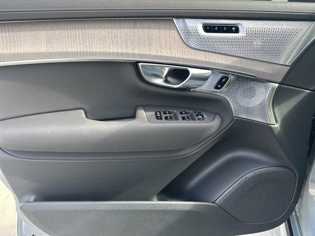 New 2026 Volvo XC90 B6 Ultra image 12