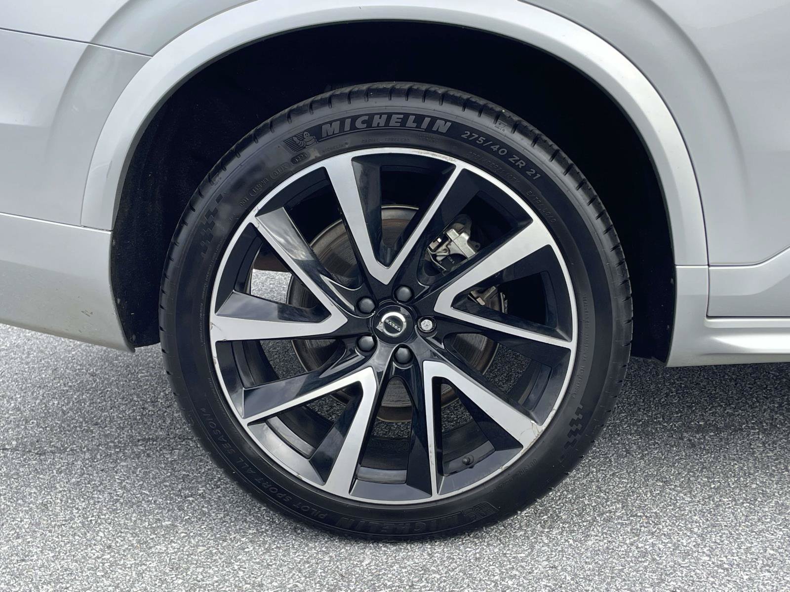 Used 2022 Volvo XC90 T6 Momentum w/ Advanced Package AWD/4WD image 31