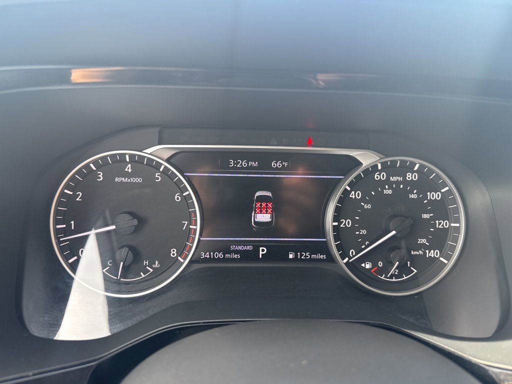 Used 2022 Nissan Pathfinder SV image 26