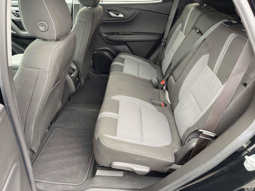 Used 2023 Chevrolet Blazer LT image 11