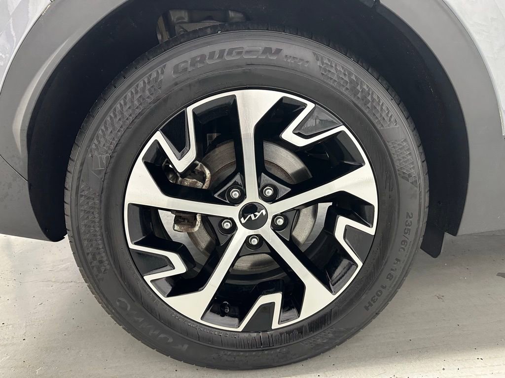 Used 2023 Kia Sportage EX FWD image 61