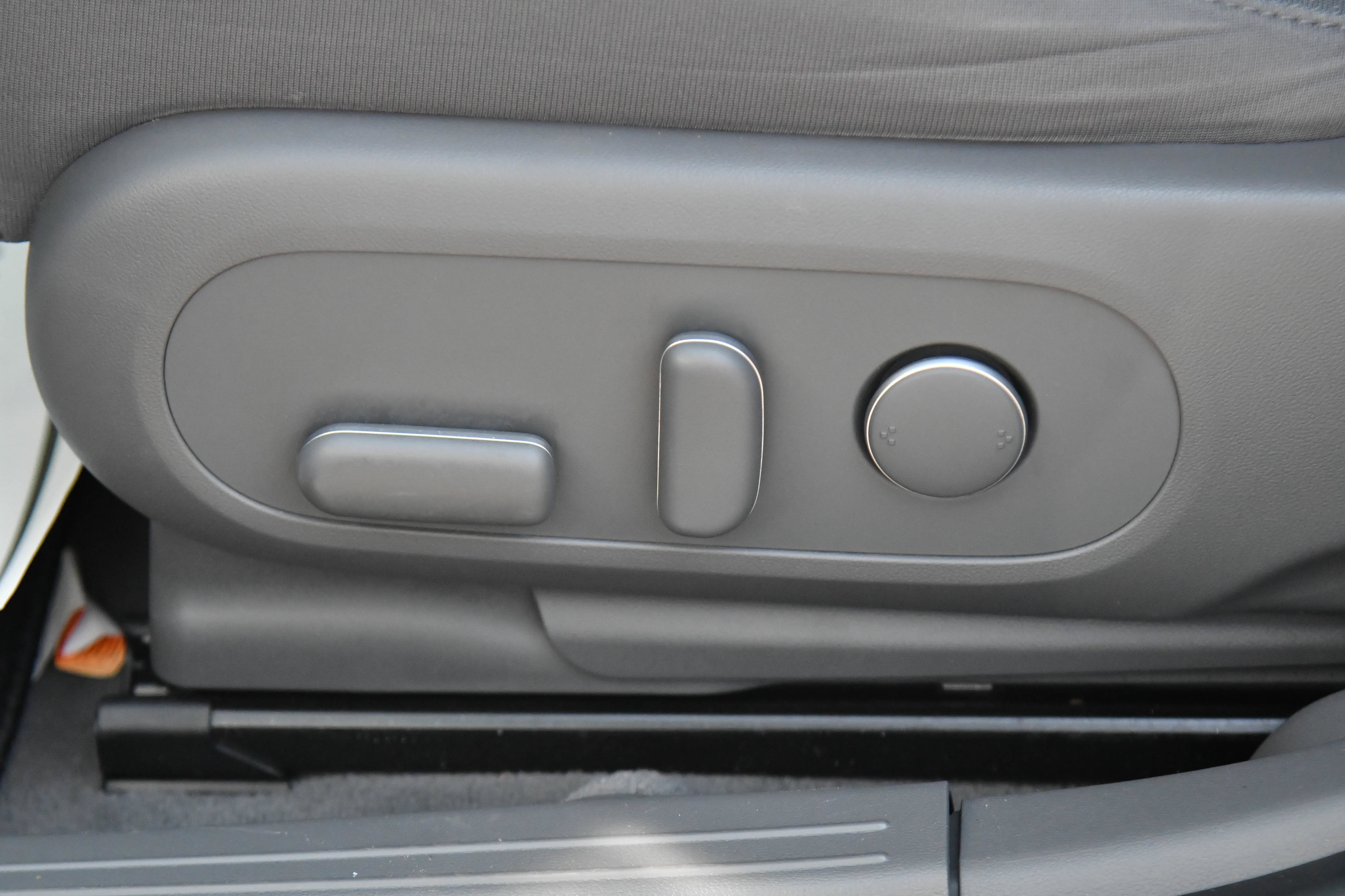 Used 2024 Hyundai Ioniq 5 SEL RWD image 18