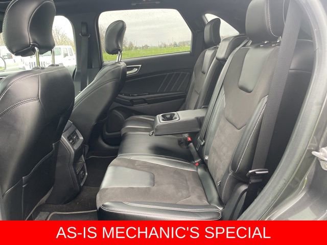 Used 2019 Ford Edge ST AWD/4WD image 9