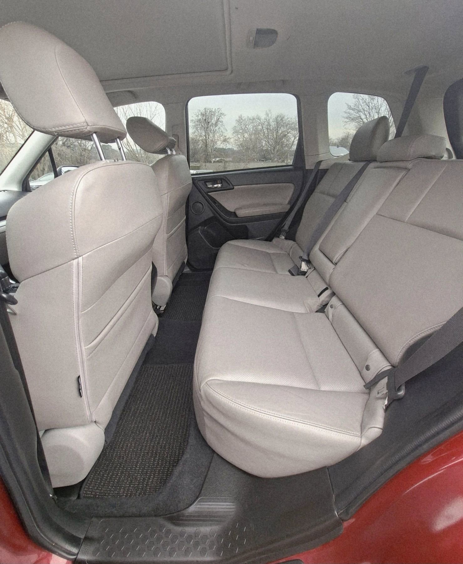 Used 2015 Subaru Forester 2.5i Touring w/ Eyesight & Navigation System image 11