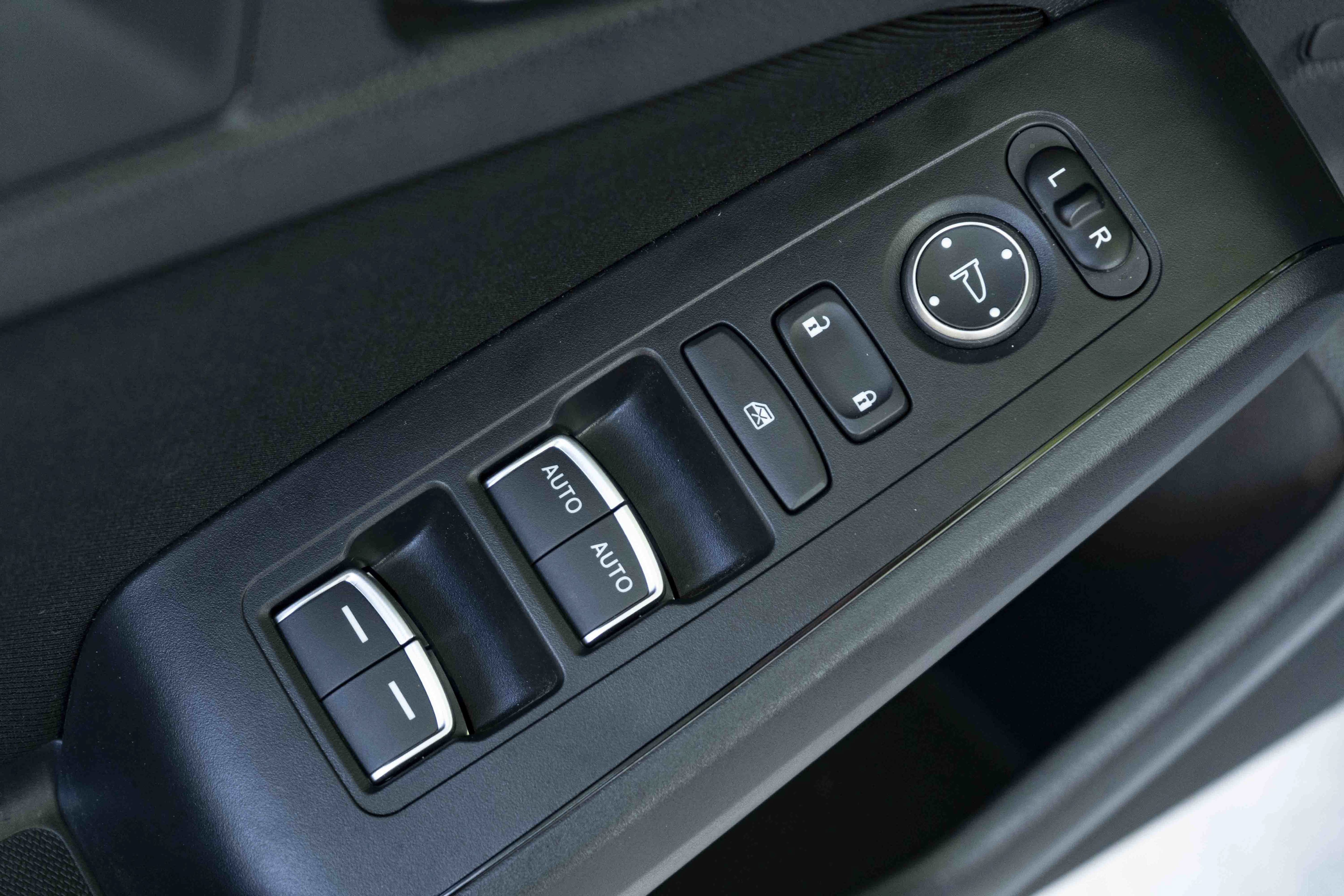Certified 2025 Honda Civic Sport image 37