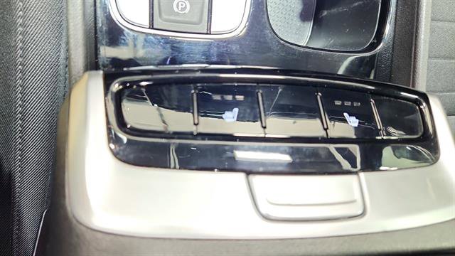 Used 2022 Hyundai Santa Cruz SEL Premium image 19