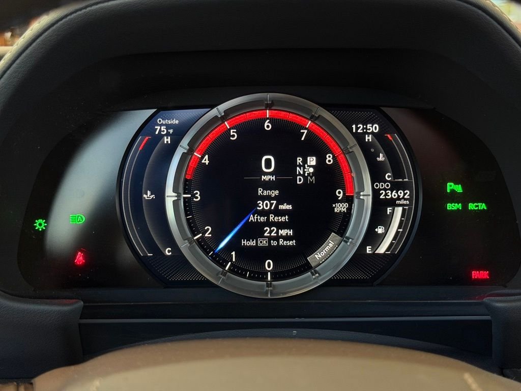 Used 2023 Lexus LC 500 Convertible w/ Touring Package RWD image 38