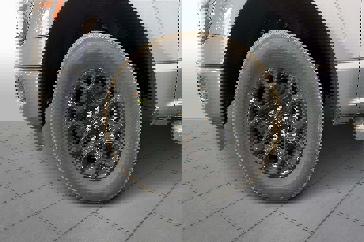 New 2026 Ford F150 XLT w/ Equipment Group 302A MID image 9