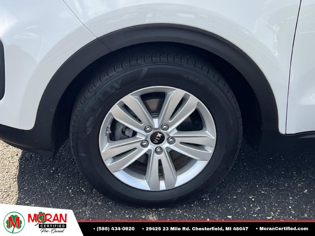 Used 2019 Kia Sportage LX FWD image 9