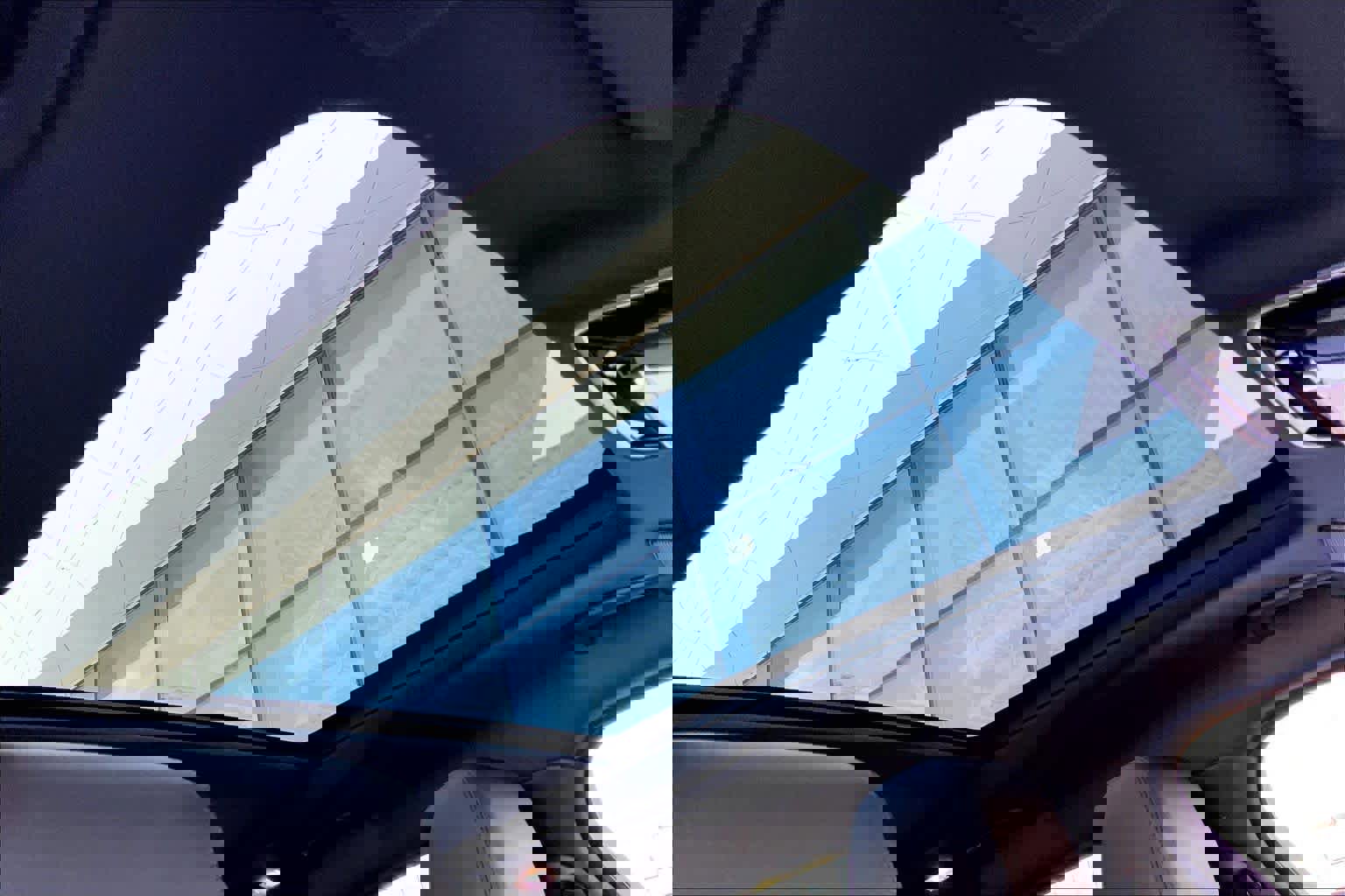 Used 2026 Land Rover Range Rover Velar Dynamic SE image 14