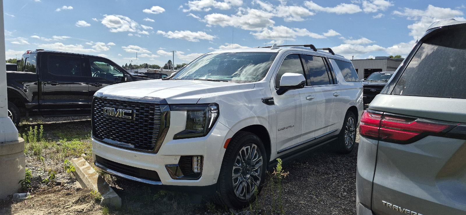 Used 2024 GMC Yukon XL Denali Ultimate